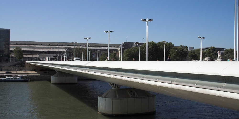 Мост Шарля де Голля