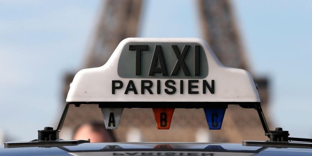 Такси в Париже