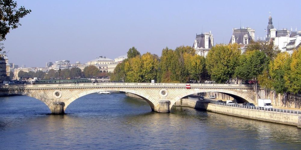 Мост ферт оф форт. Мост карусель париж. Переводит через мост. Перевод через мост. Beam bridge.