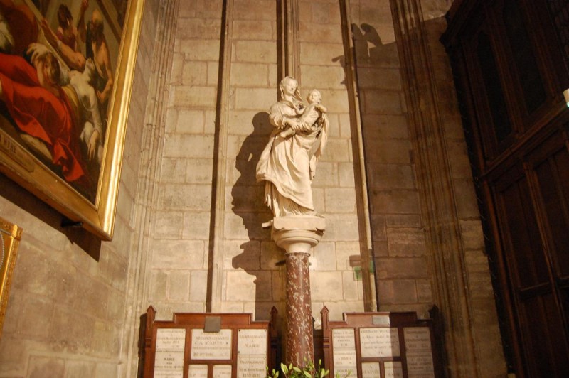 Vierge à l’Enfant «Notre Dame de Paris»