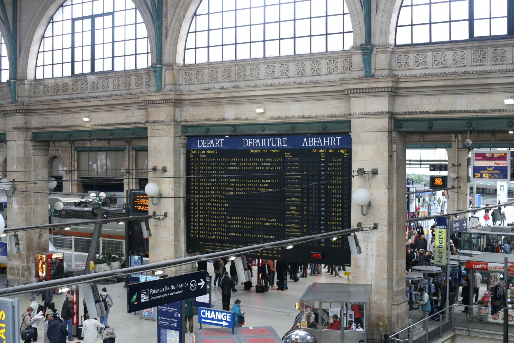 Северный вокзал телефон. Gare du Nord вокзал. Северный вокзал Париж. Район Северного вокзала в Париже. Вокзала gara de Nord.