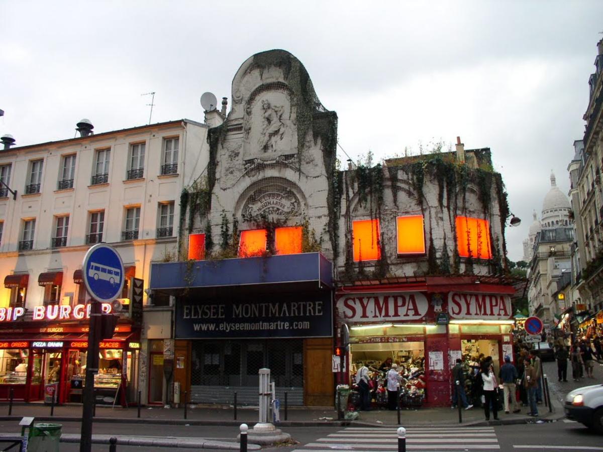 Элизе монмартр в париже. Элизе монмартр кабаре. Зал «элизе-монмартр». Элизе-монмартр. Элизе-монмартр внутри.