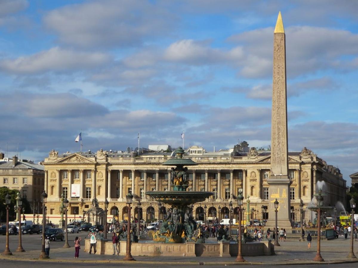 Париж площадь. Place de la Concorde Париж. Площадь Конкорда Франция. Площадь Людовика 15 в Париже. Площадь Конкордия в Париже.